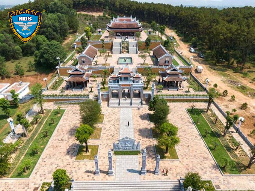 Đền Chung Sơn - đền thờ gia tiên Bác Hồ